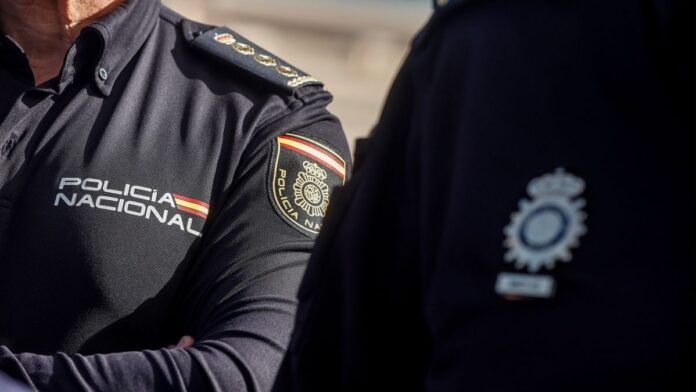 detenido-falso-policia-cuartel